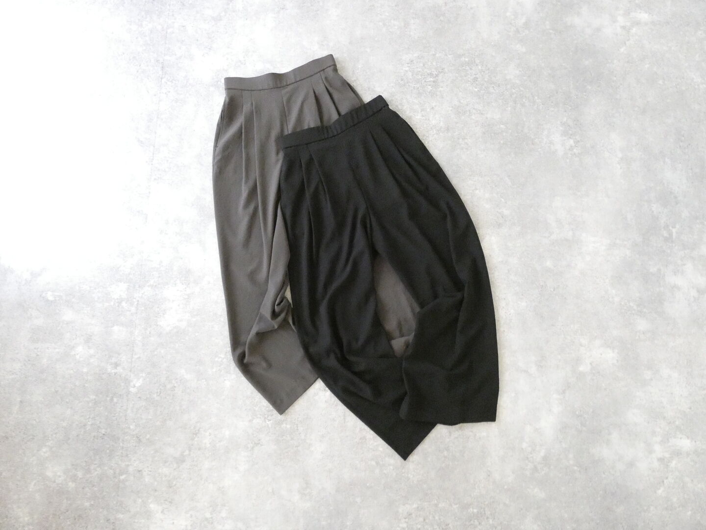 DONEEYU(ドニーユ) ジョーゼット2タックワイドパンツの商品画像3