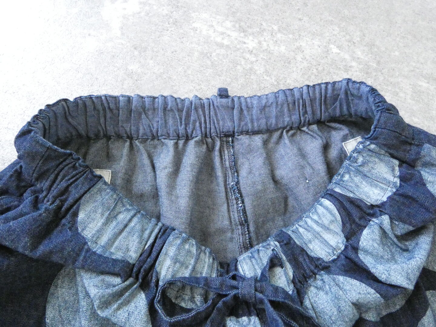 快晴堂(かいせいどう) インディゴデニムの大きな水玉　後ろポケパンツの商品画像27