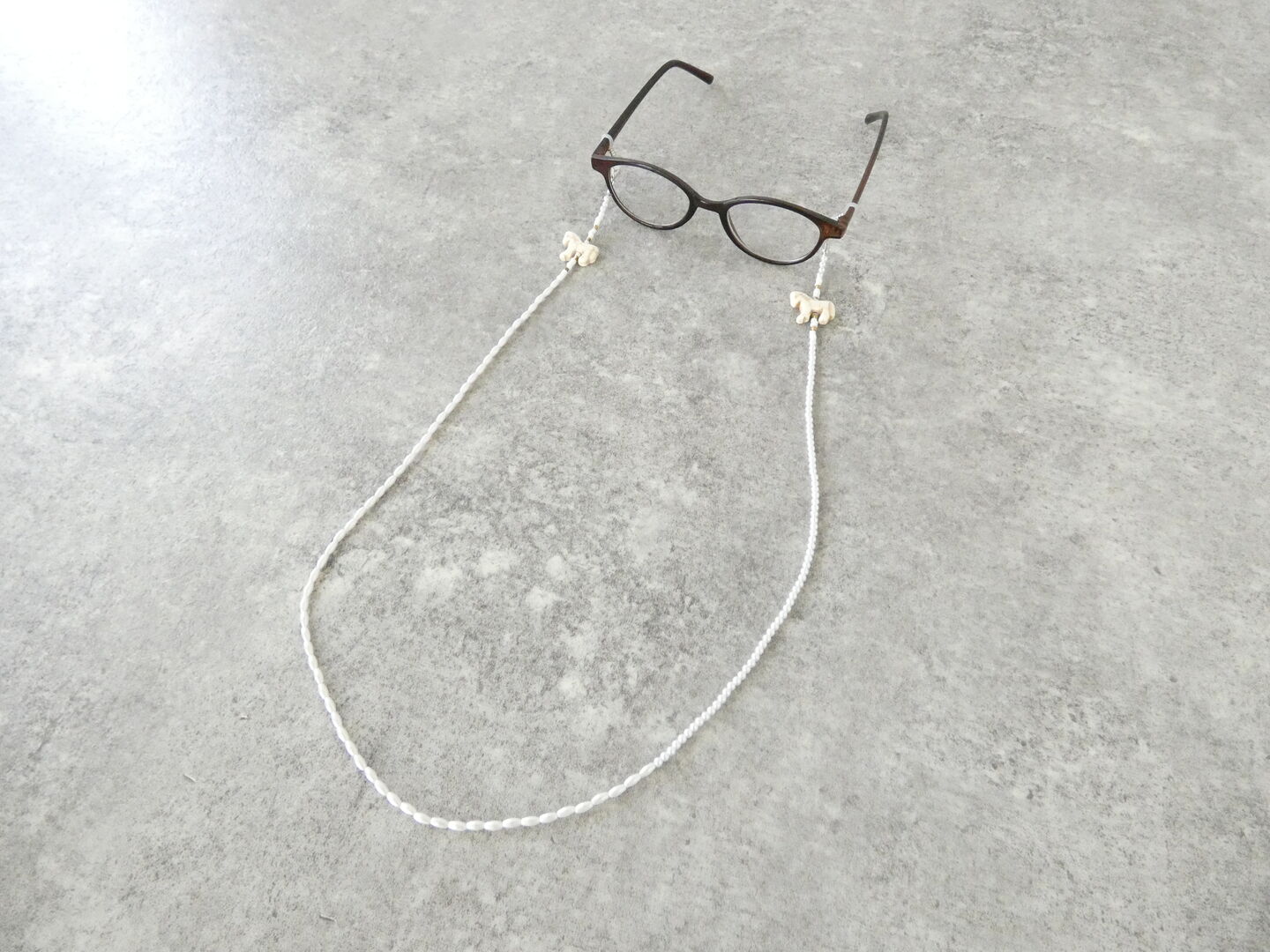 KAPITAL(キャピタル) パールビーズグラスホルダー 白馬の商品画像6