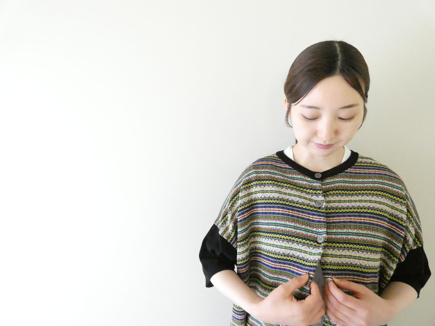 mao made(マオメイド) シャリコットン2WAYジャガードハーフスリーブカーディガンの商品画像1