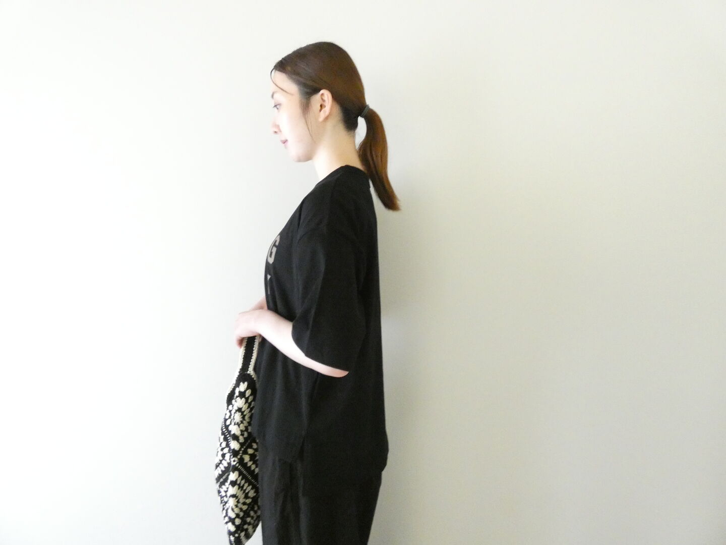 mao made(マオメイド) きれいめ天竺カレッジロゴTEEの商品画像8