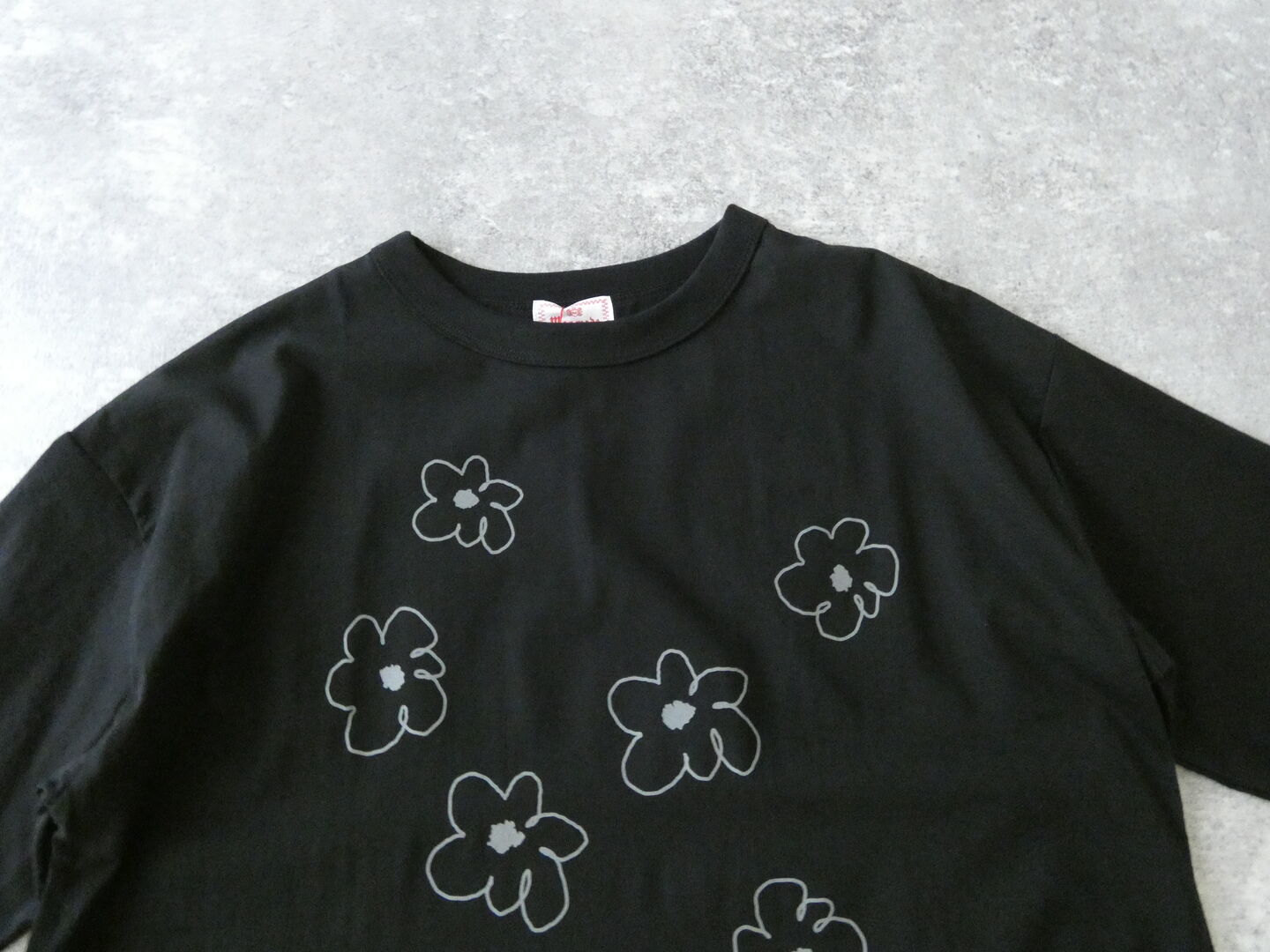 mao made(マオメイド) きれいめ天竺 ANEMONE TEEの商品画像21