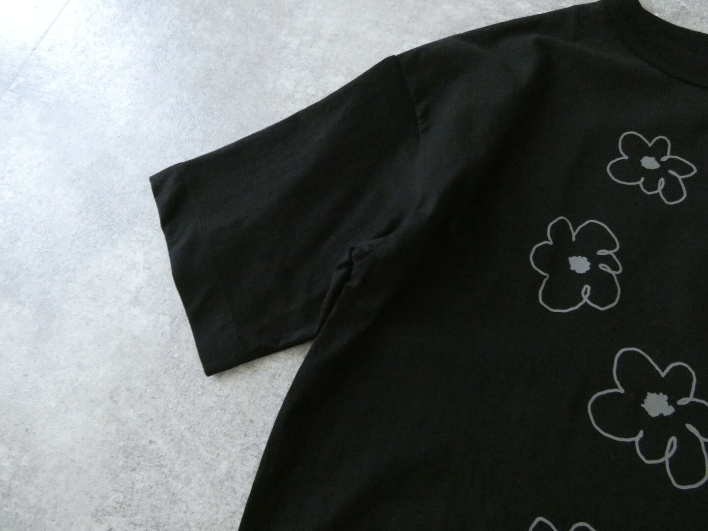 mao made(マオメイド) きれいめ天竺 ANEMONE TEEの商品画像22