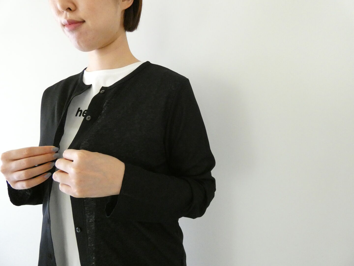 mao made(マオメイド) サラシャリフライスクルーネックカーディガンの商品画像1