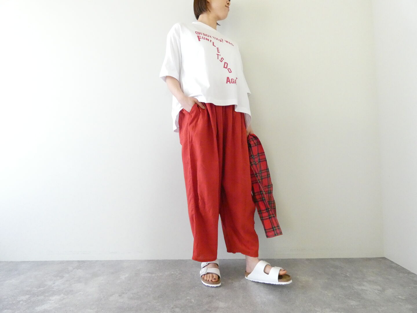 mao made(マオメイド) AラインROGO ROGO プリントTシャツの商品画像1