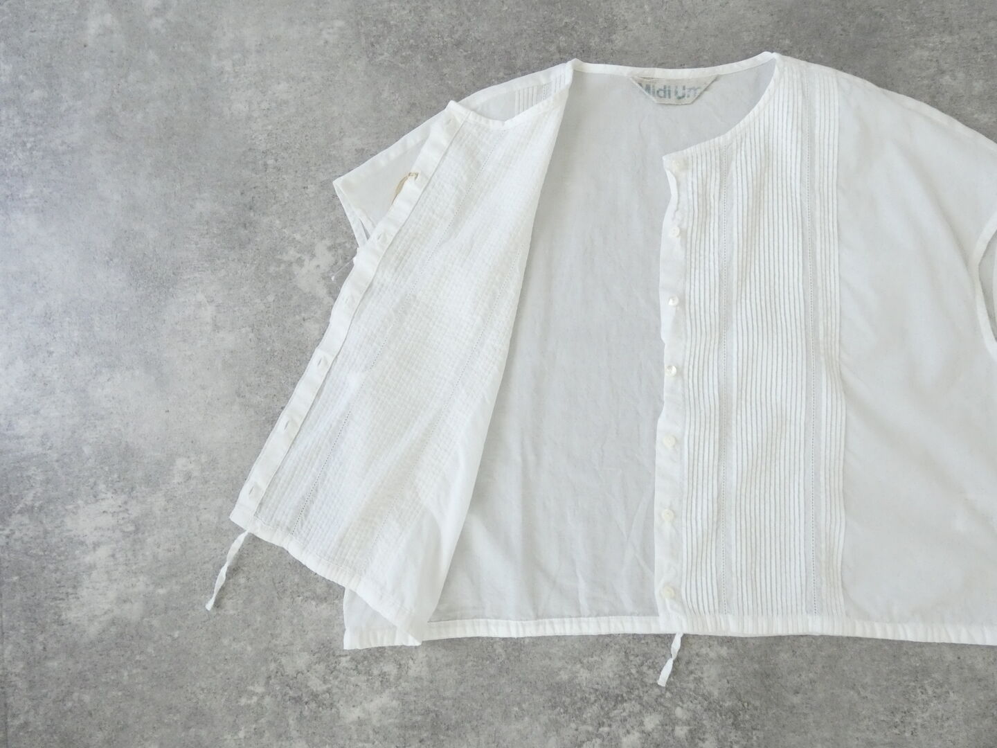 MidiUmi(ミディウミ) ピンタックノースリーブシャツの商品画像34