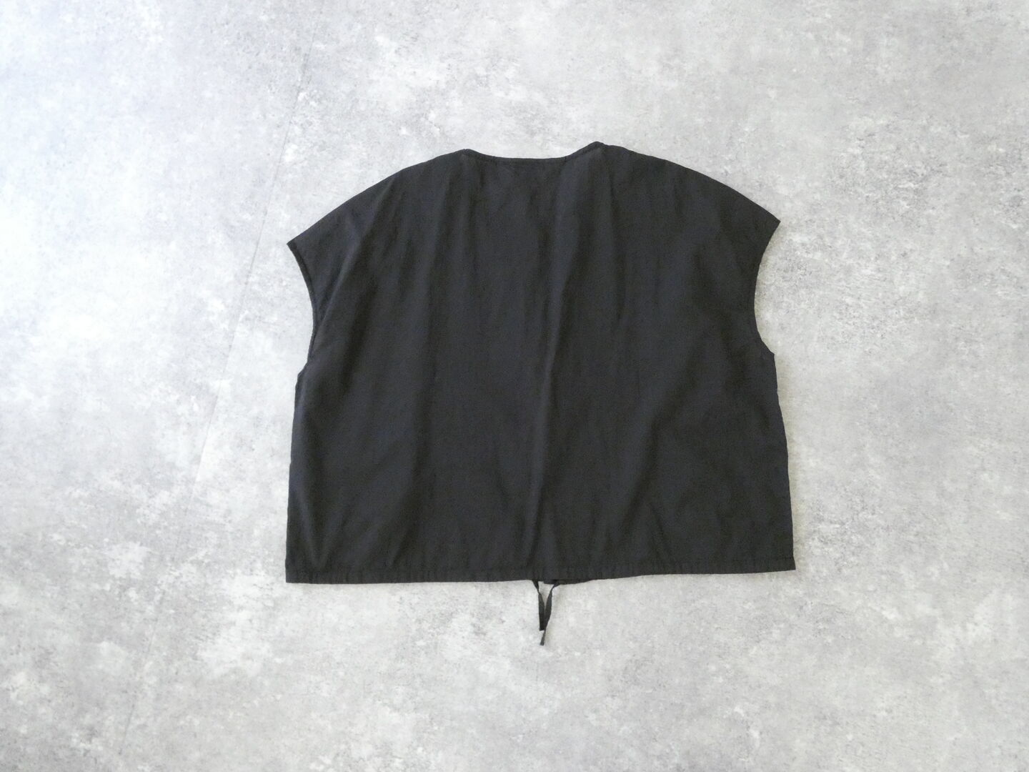 MidiUmi(ミディウミ) ピンタックノースリーブシャツの商品画像43