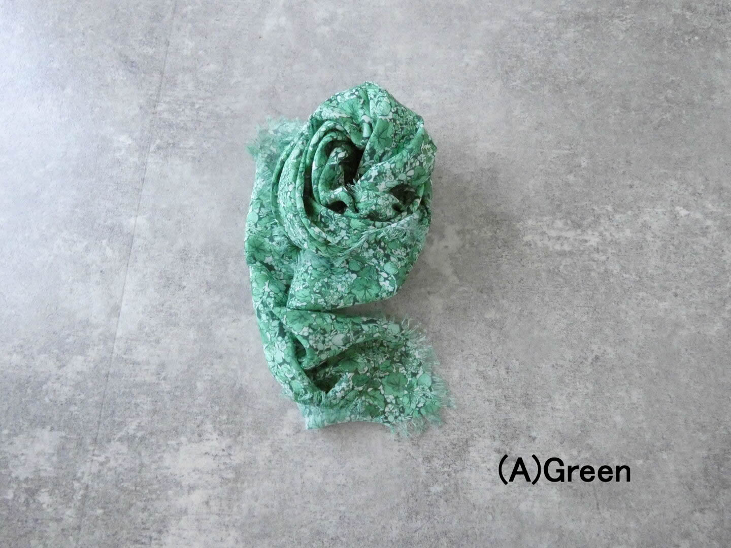 R＆D.M.Co-(オールドマンズテーラー) TYPEWRITER WILD BERRY FLORAL GAUZE SHAWLの商品画像28