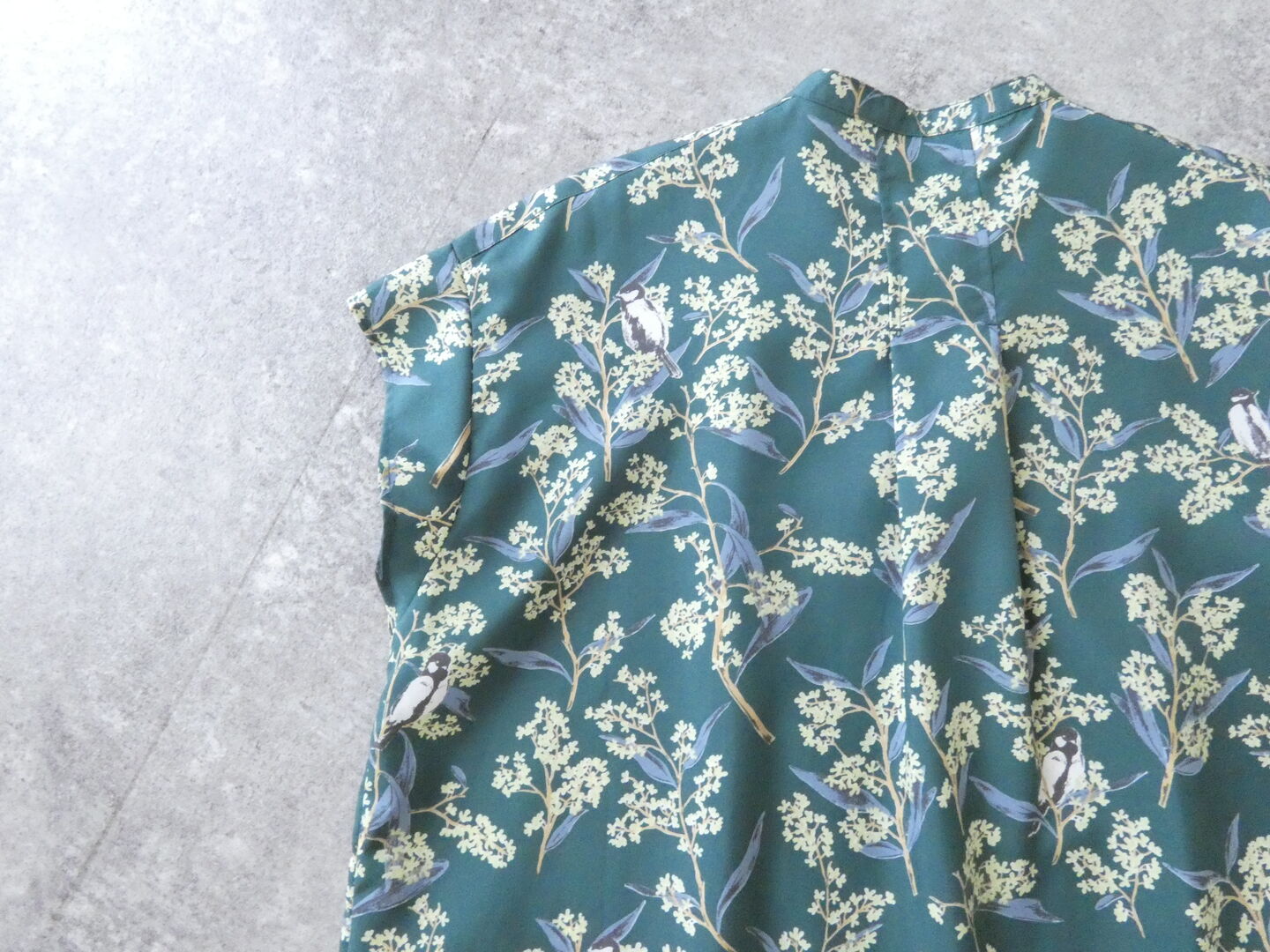 NOMBRE IMPAIR(ノンブルアンペール) キンモクセイプリントスキッパーフレンチブラウスの商品画像29