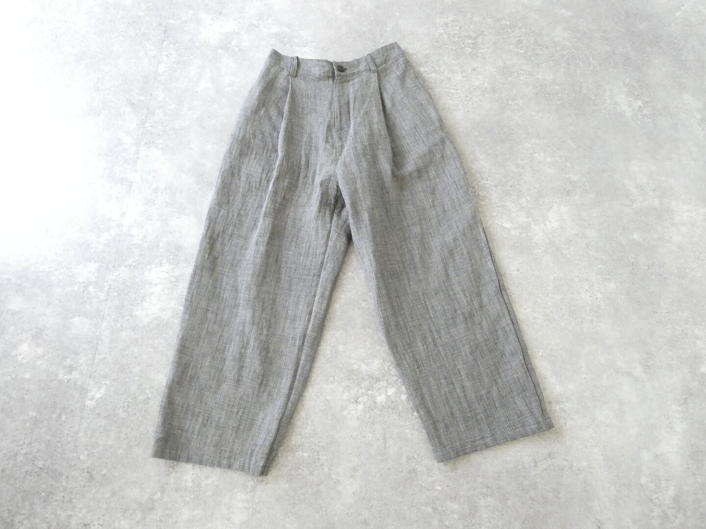 yuni(ユニ イズ ライク ア フラワー トゥー ミー) ヘンプコットンリネンヘリンボーンバックゴムパンツの商品画像3