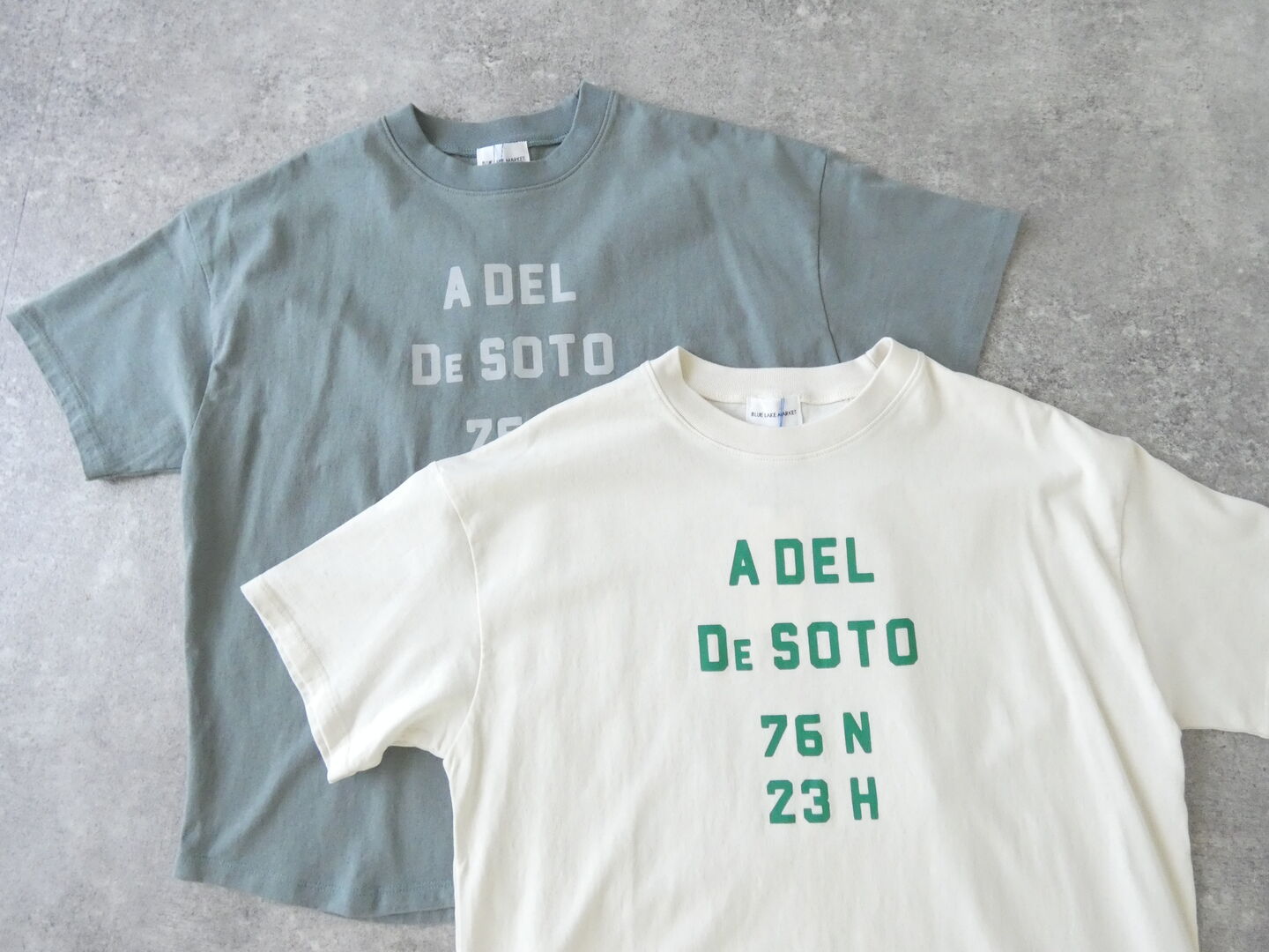 BLUE LAKE MARKET(ブルーレイクマーケット) アメリカンドライ天竺ヘムラウンドプリントTシャツ A DEL DE SOTOの商品画像8