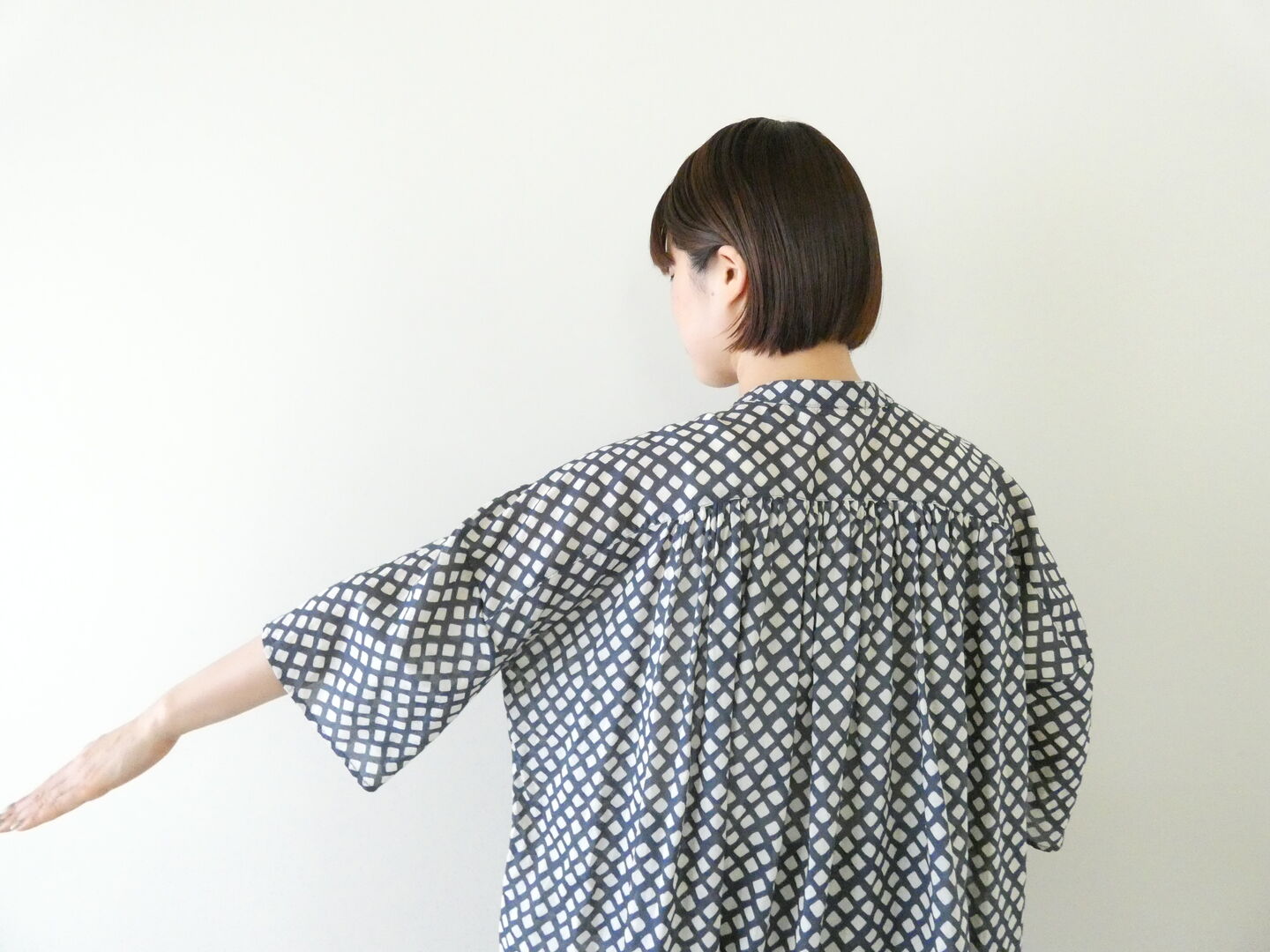 Brocante(ブロカント) インドプリントシスフロンセシャツの商品画像5