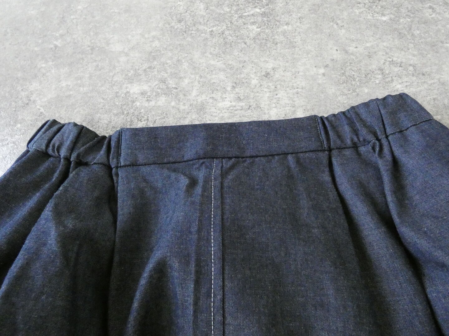 MidiUmi(ミディウミ) ライトデニムコクーンスカートの商品画像22