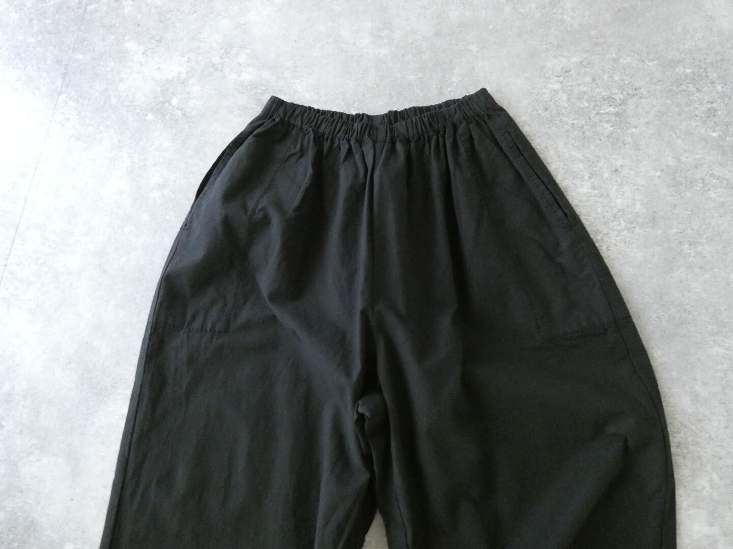 homspun(ホームスパン) バルキーシーチング厚手ギャザーパンツの商品画像30