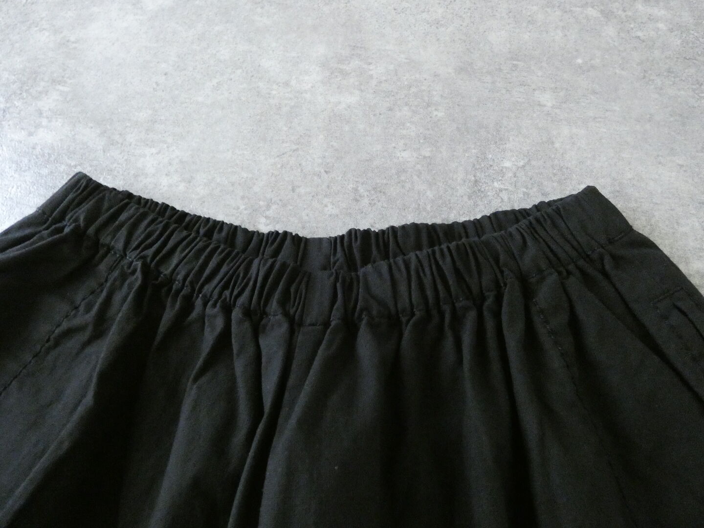 homspun(ホームスパン) バルキーシーチング厚手ギャザーパンツの商品画像31