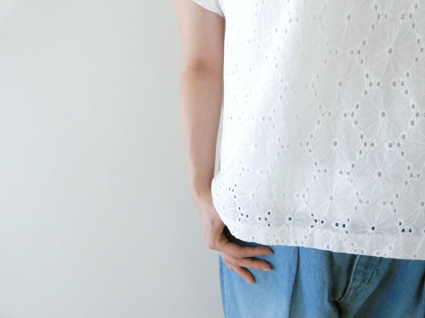 SOUFFLE 刺繍ローンドッキングフレンチプルオーバーの商品画像6