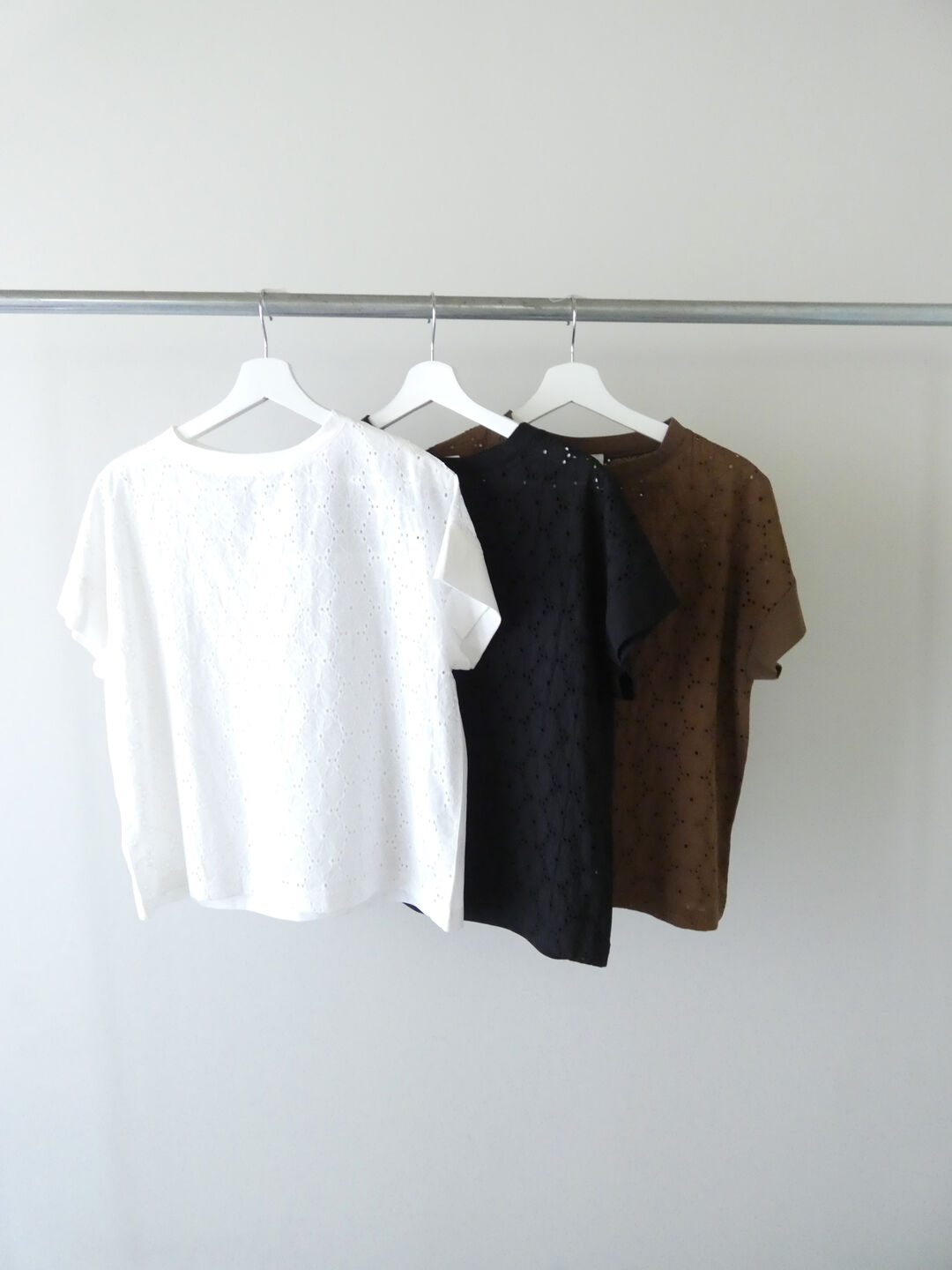 SOUFFLE 刺繍ローンドッキングフレンチプルオーバーの商品画像7