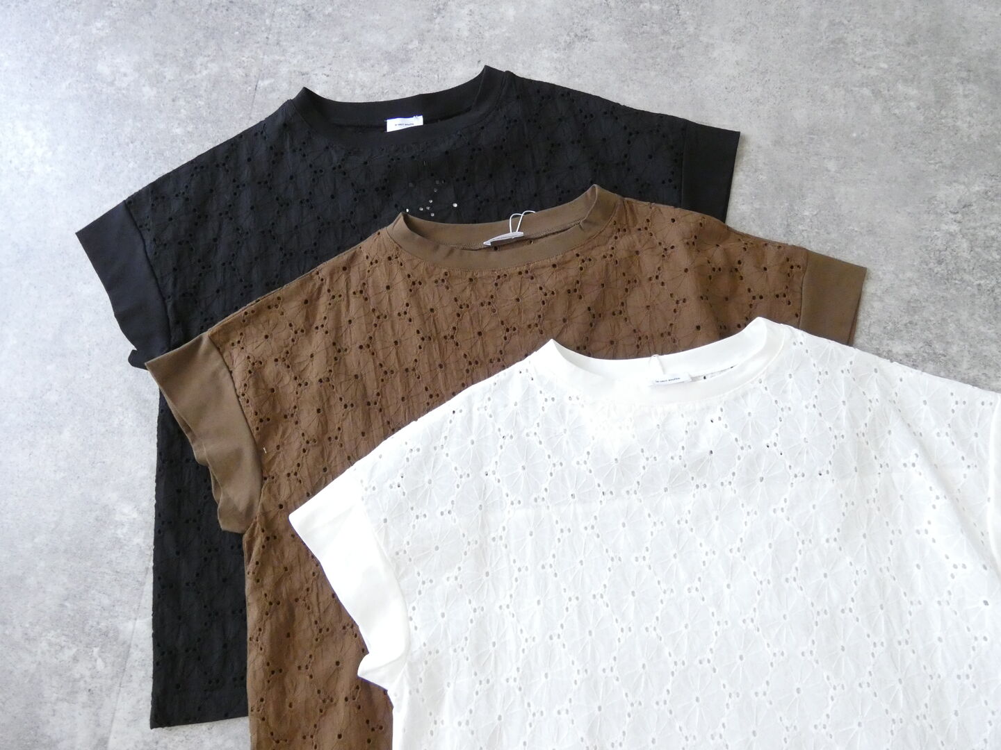 SOUFFLE 刺繍ローンドッキングフレンチプルオーバーの商品画像9