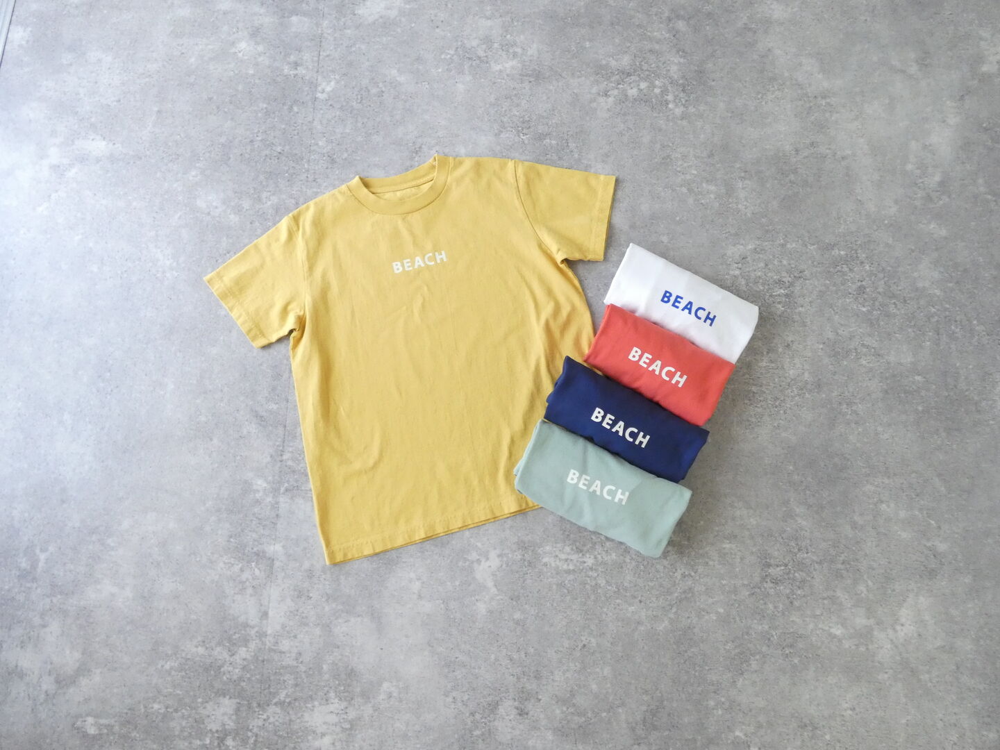 快晴堂(かいせいどう) 別注カラーあり　海上がり UNI-Tシャツ BASIC FIT SIZE　B柄「BEACH」の商品画像1