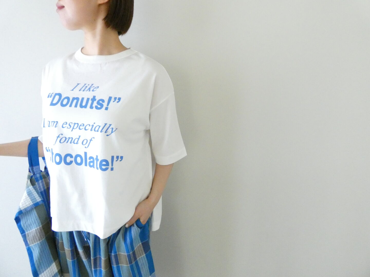 mao made(マオメイド) きれいめ天竺プリントTEE　Donuts!Chocolate!の商品画像1