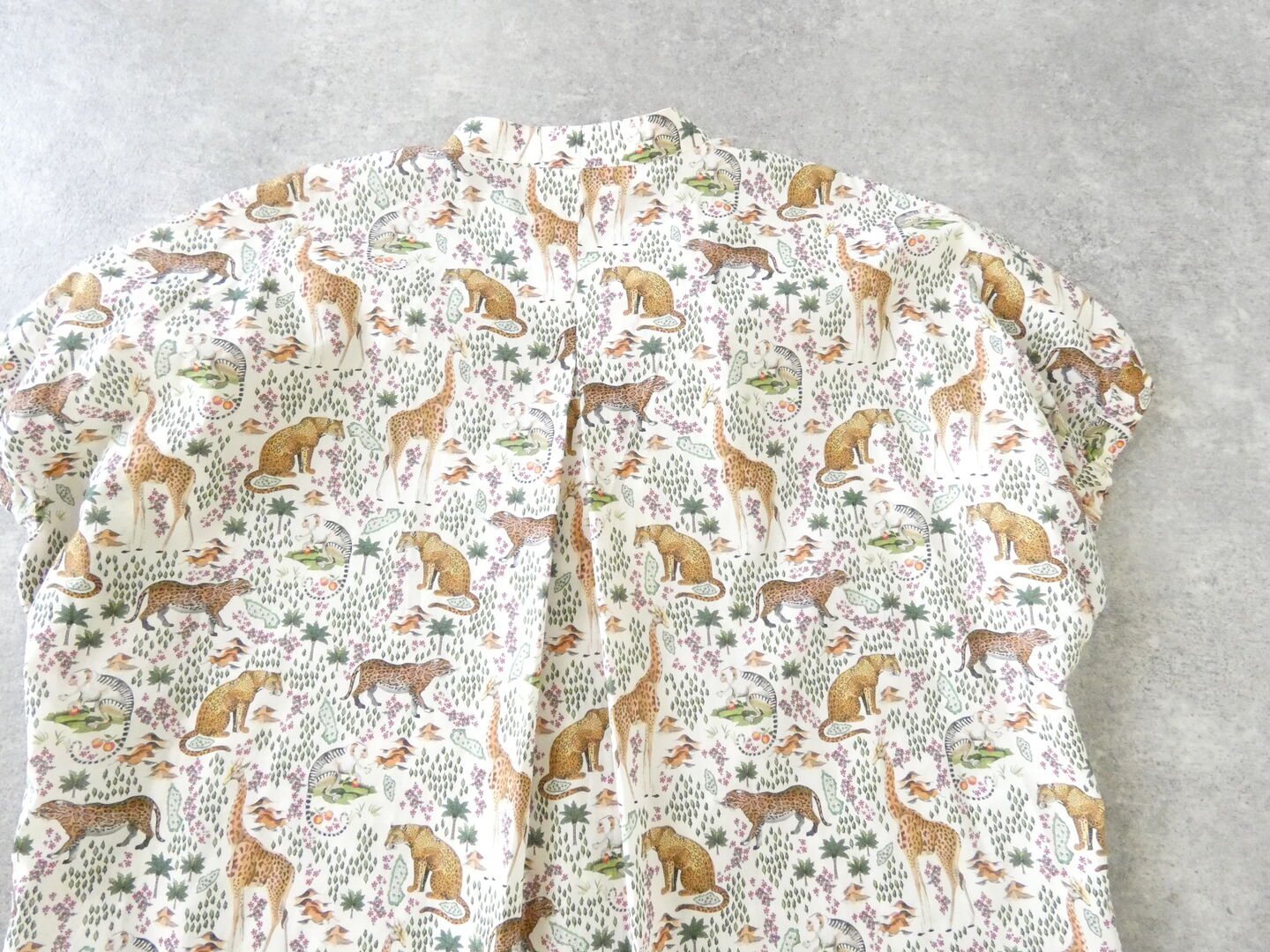 PK リバティPATTERN SAFARIスタンドオープンカラーブラウスの商品画像29
