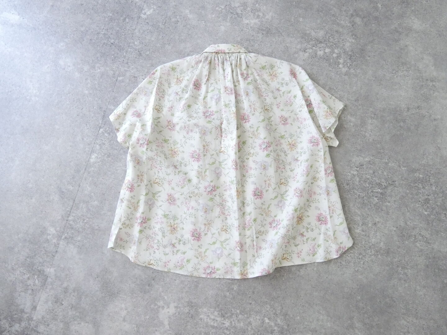 PK リバティClaidette衿ぐりふんわりブラウスの商品画像10