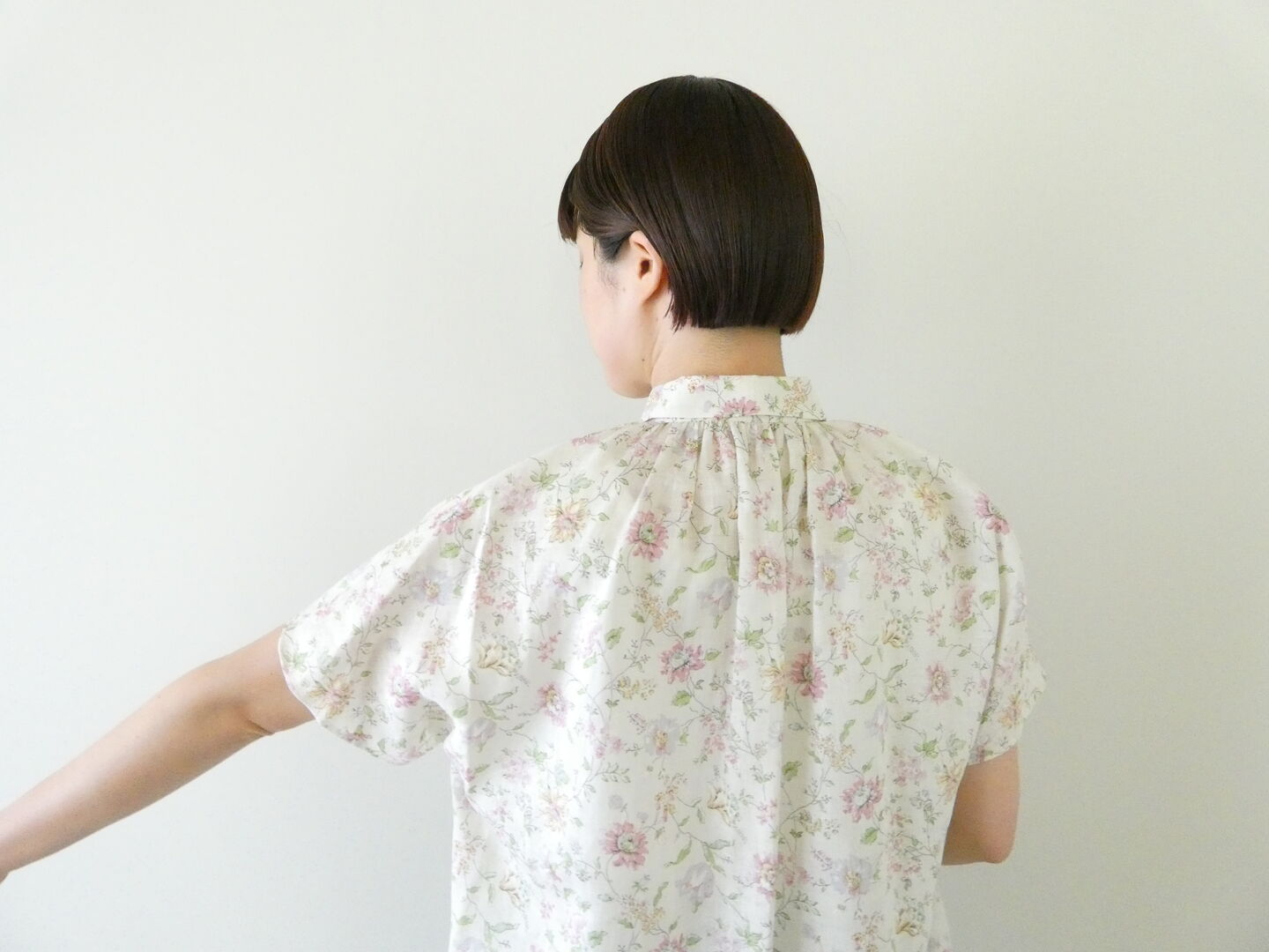 PK リバティClaidette衿ぐりふんわりブラウスの商品画像6