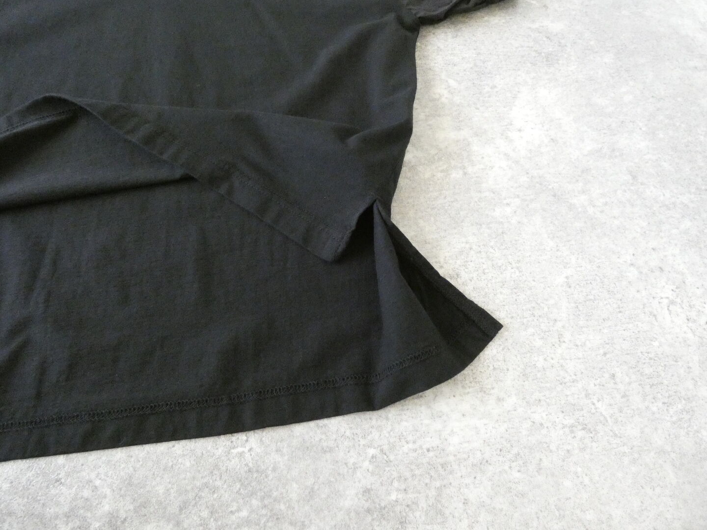 sabbatum(サバタム) BD天竺サイドスリットパフスリーブプルオーバーの商品画像24
