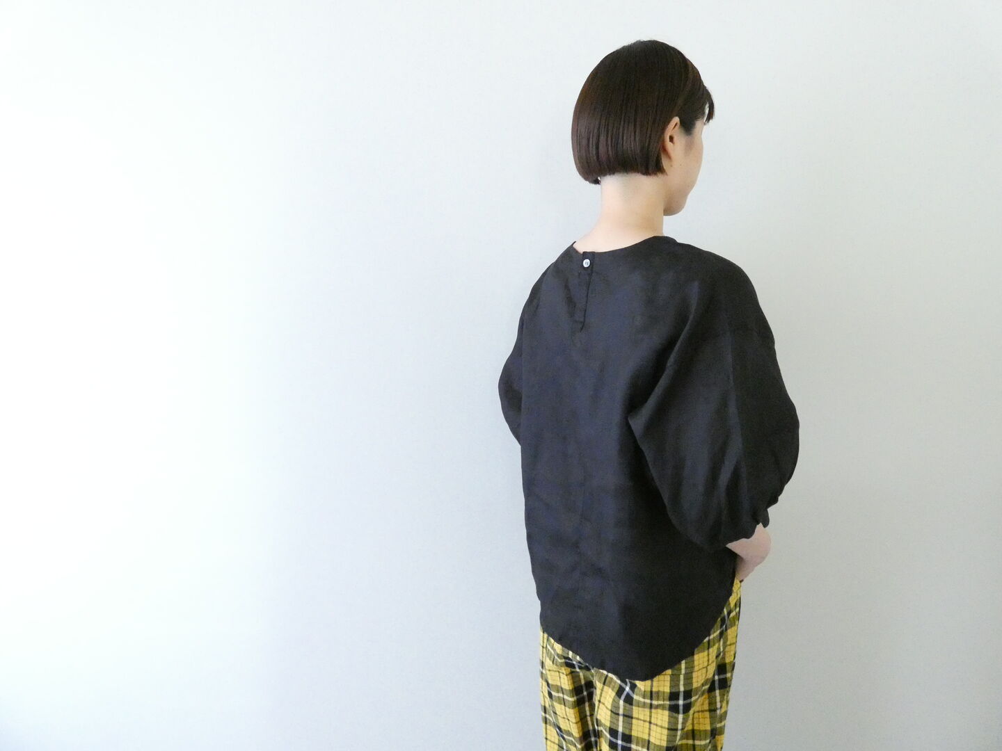 setten(セッテン) リネンキャンバスギャザースリーブブラウスの商品画像8