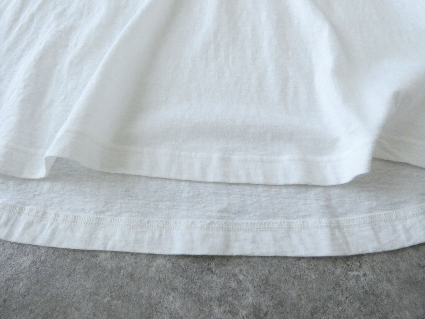 tumugu(ツムグ) ラフィー天竺プリントTシャツ  OYEの商品画像61