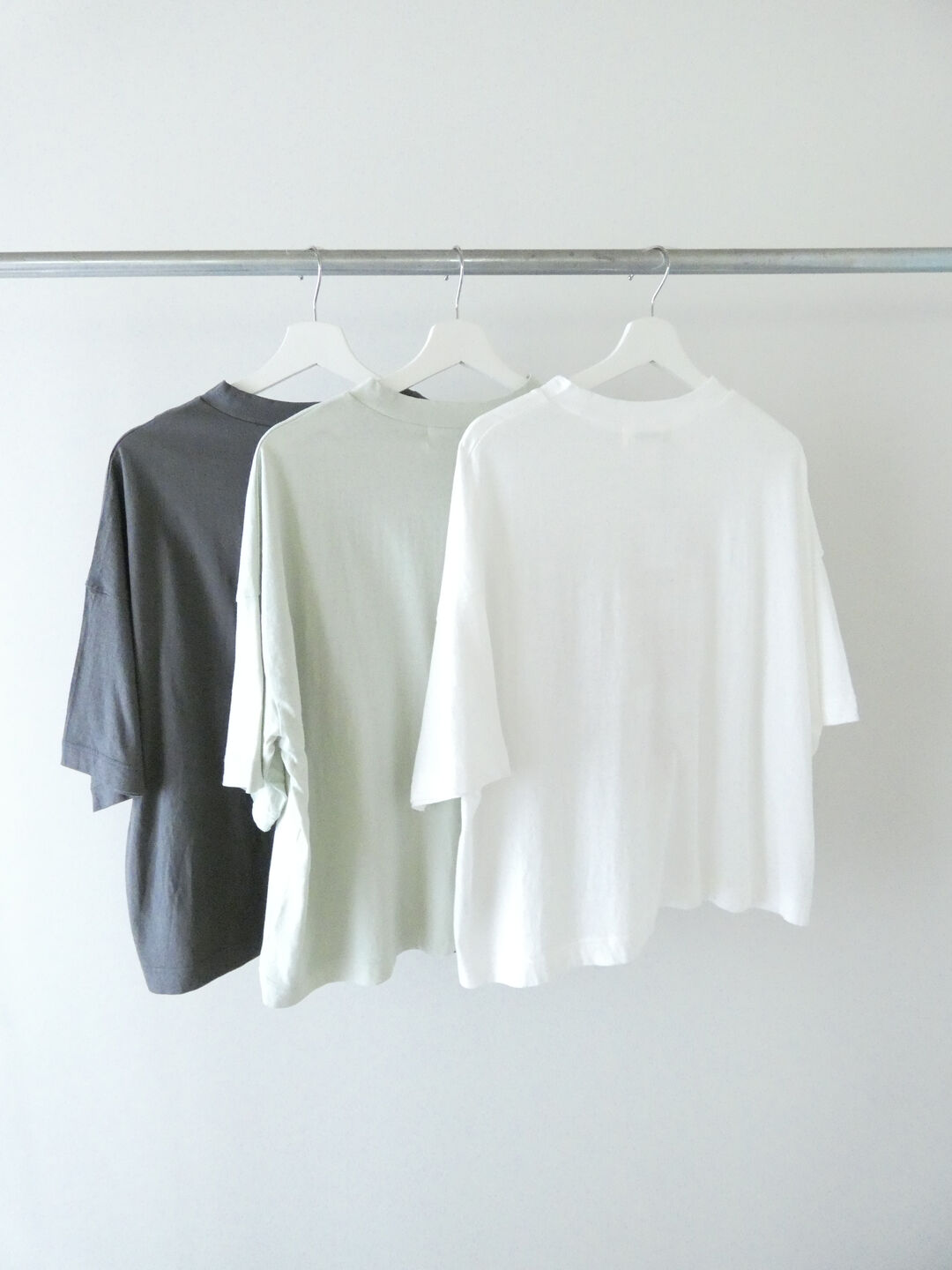 tumugu(ツムグ) ラフィ天竺プリントT  IT'S A NEW DAYの商品画像11