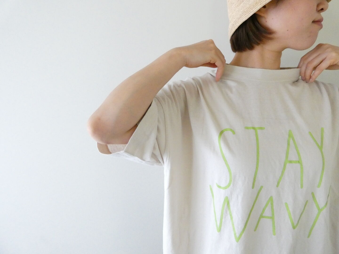 tumugu(ツムグ) STAY WAVY プリントTシャツの商品画像1