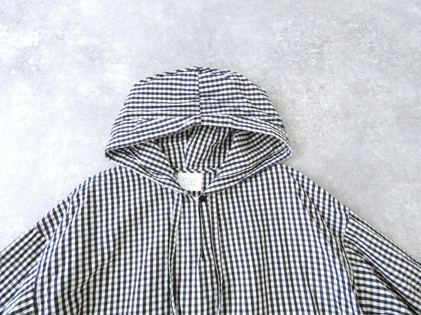 yuni(ユニ イズ ライク ア フラワー トゥー ミー) Cotton cupra ギンガム hooded パーカの商品画像18