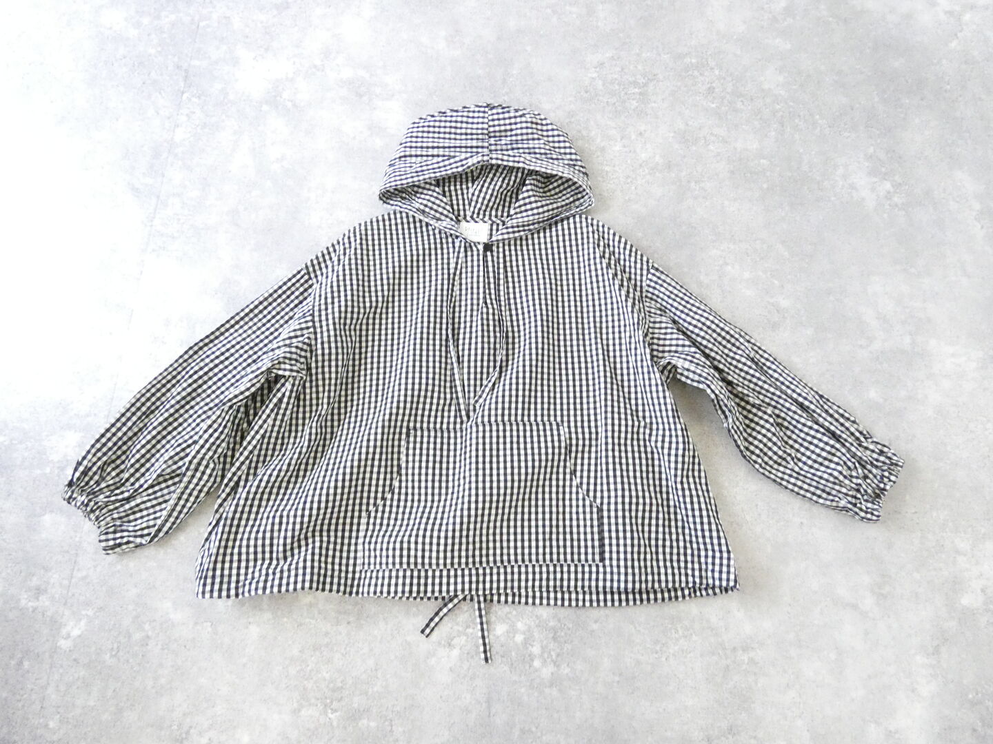 yuni(ユニ イズ ライク ア フラワー トゥー ミー) Cotton cupra ギンガム hooded パーカの商品画像3