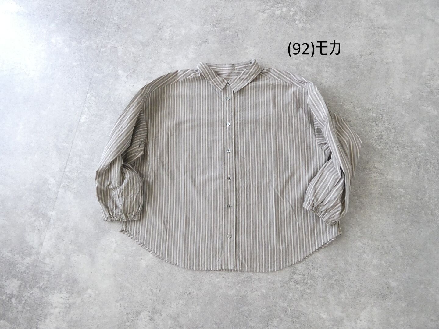 ina(イナ) タイプライターストライプ襟付き袖ゴムブラウスの商品画像28