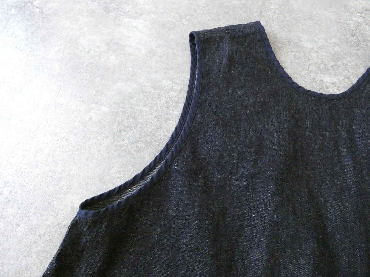 NARU 8オンスムラデニム2WAYラウンドベストの商品画像24