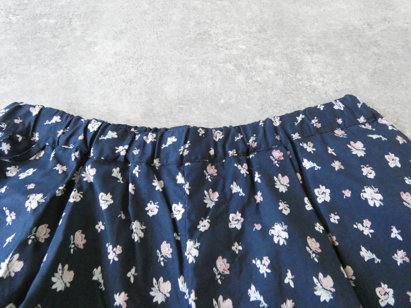 NATURAL LAUNDRY(ナチュラルランドリー) フローラル&チェックスロウパンツの商品画像45