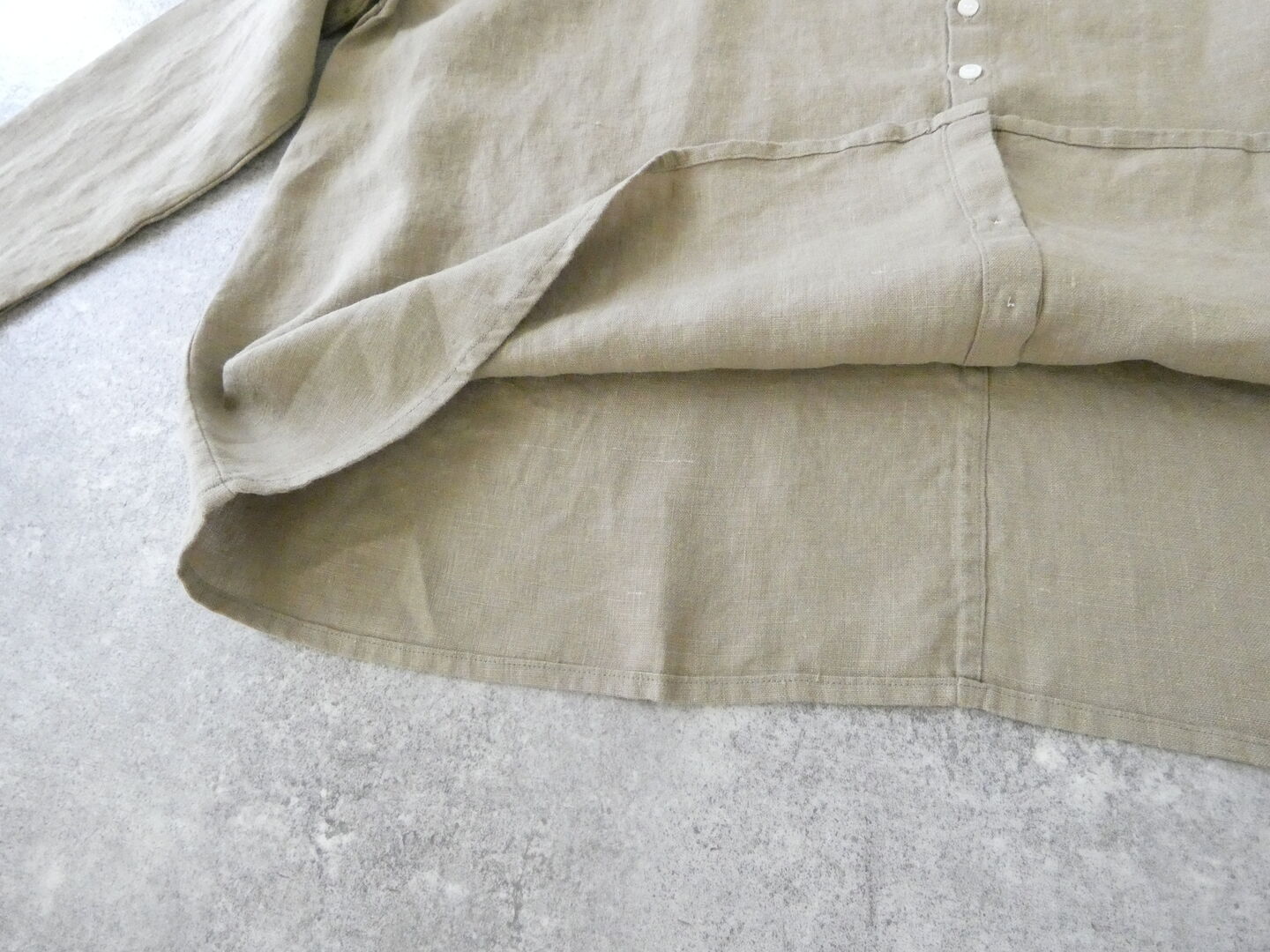 grin(グリン) リネンつぶつぶ釦シャツの商品画像35