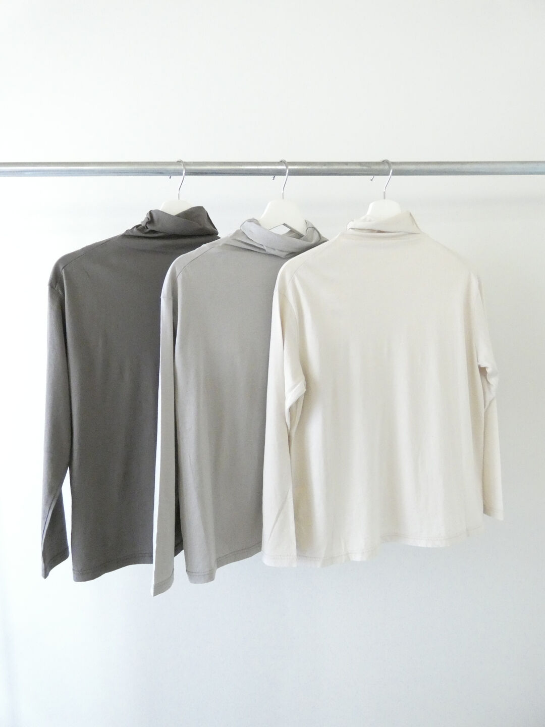 evam eva(エヴァムエヴァ) cut&sew turtleneckの商品画像10