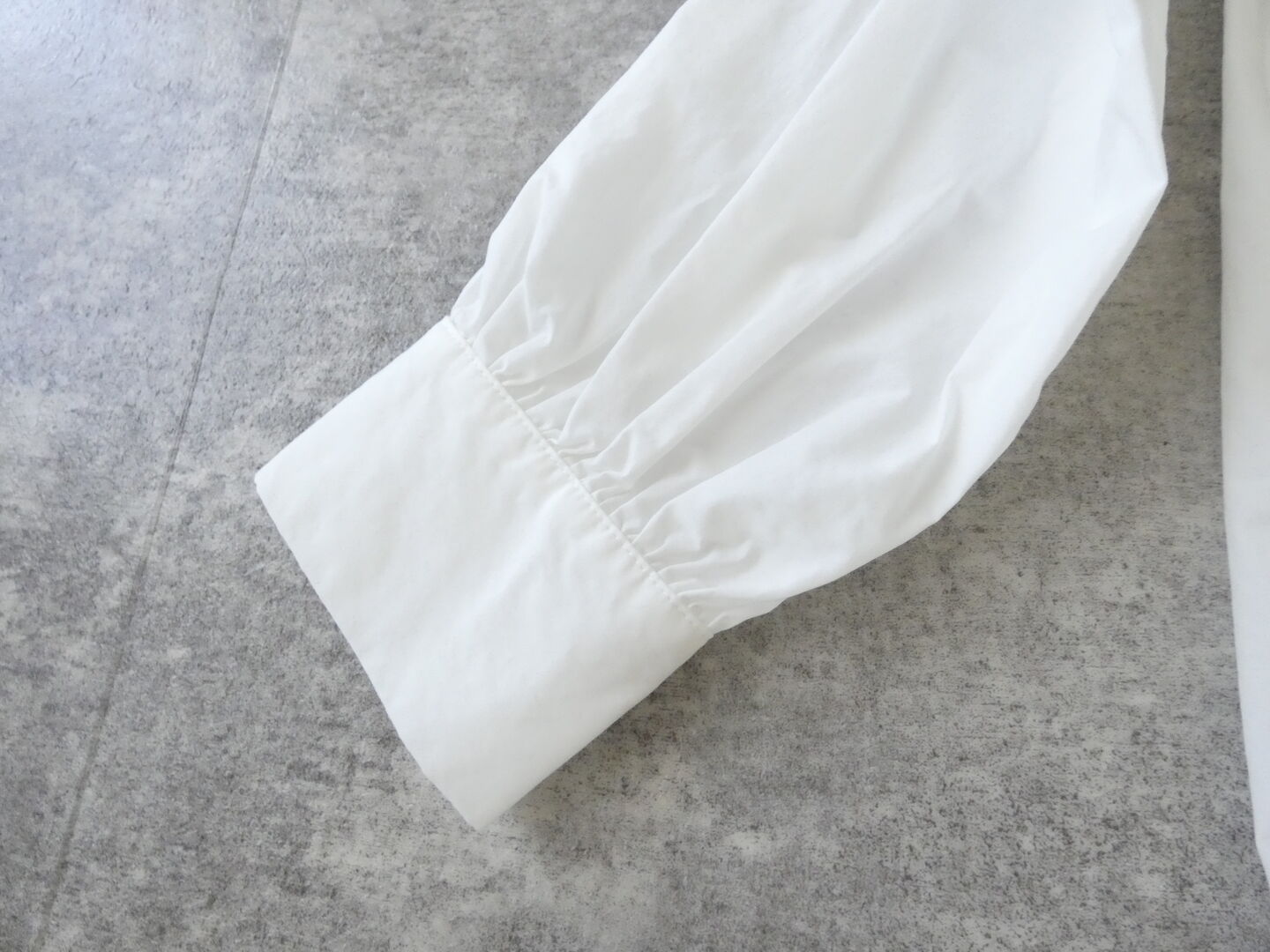 prit(プリット) 60/1タイプライターエアーフローカットオフフリルシャツの商品画像26