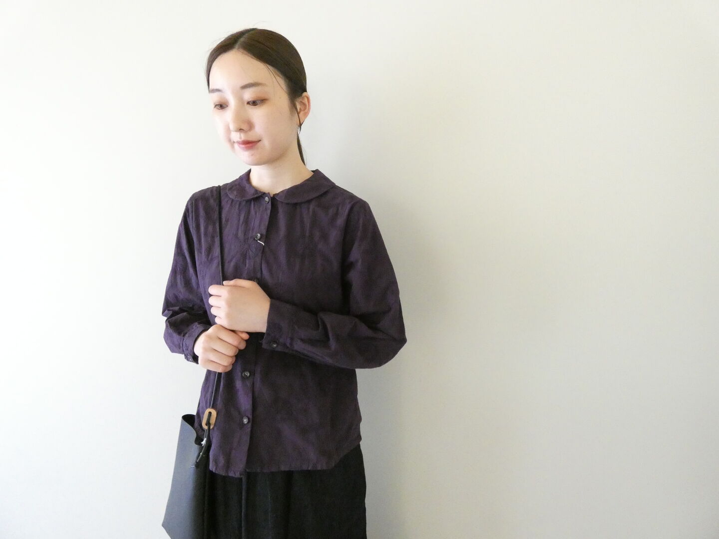 Sarahwear(サラウェア) エンブロイダリーガーメントダイアルチザンシャツの商品画像1