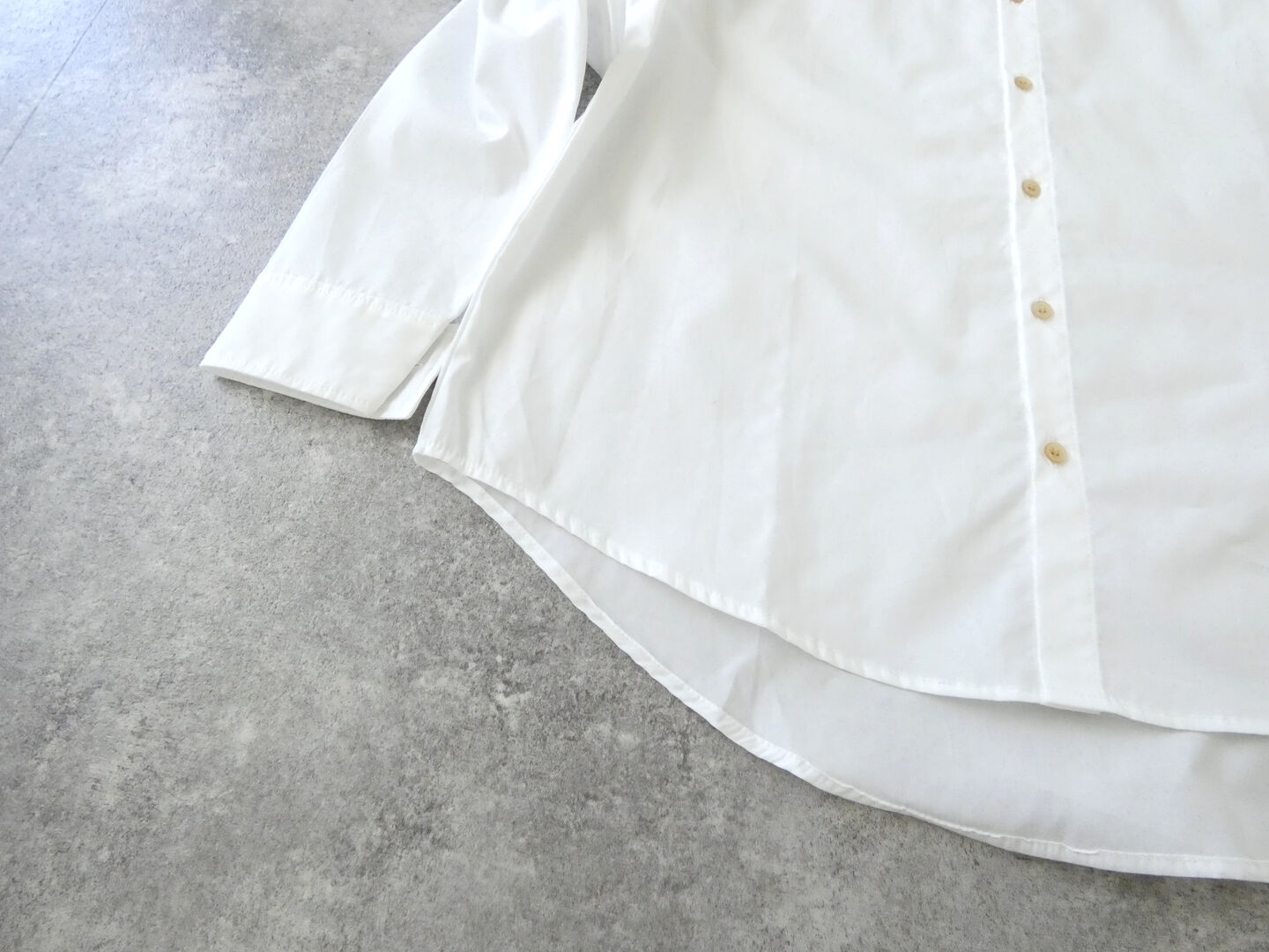 NARU ブロード　フリルネックシャツの商品画像20