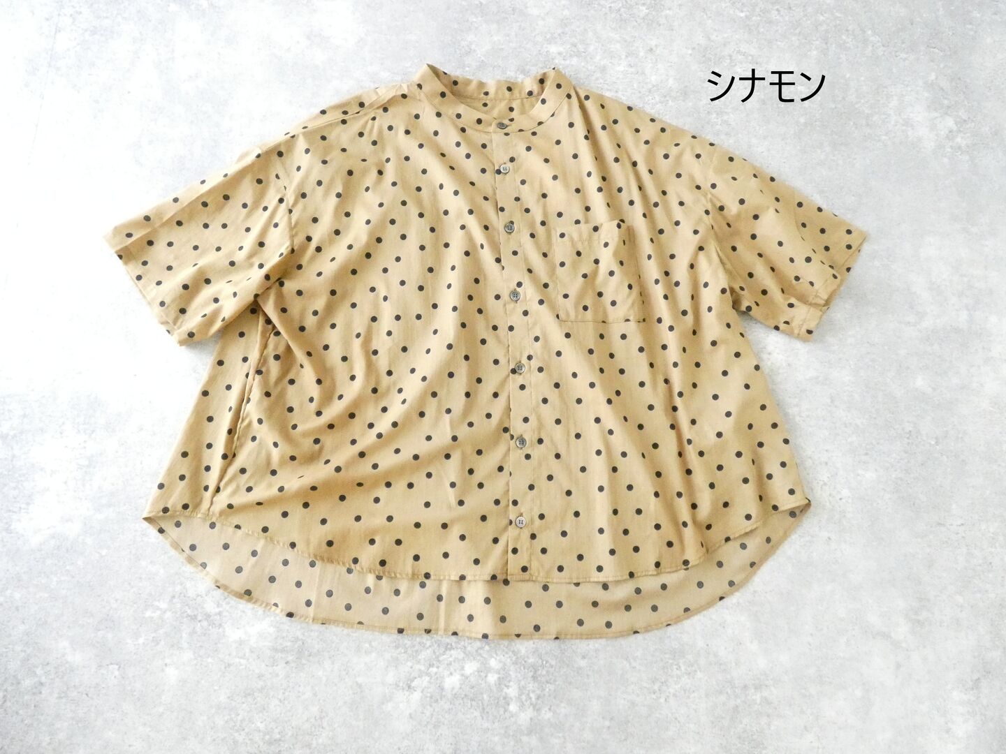 LinenYa(リネンヤ) バンドカラー半袖水玉シャツの商品画像42