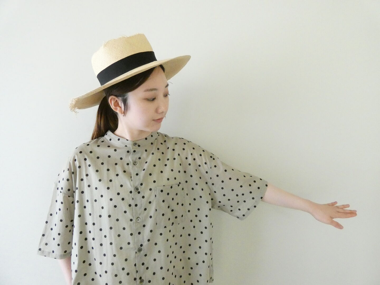 LinenYa(リネンヤ) バンドカラー半袖水玉シャツの商品画像5