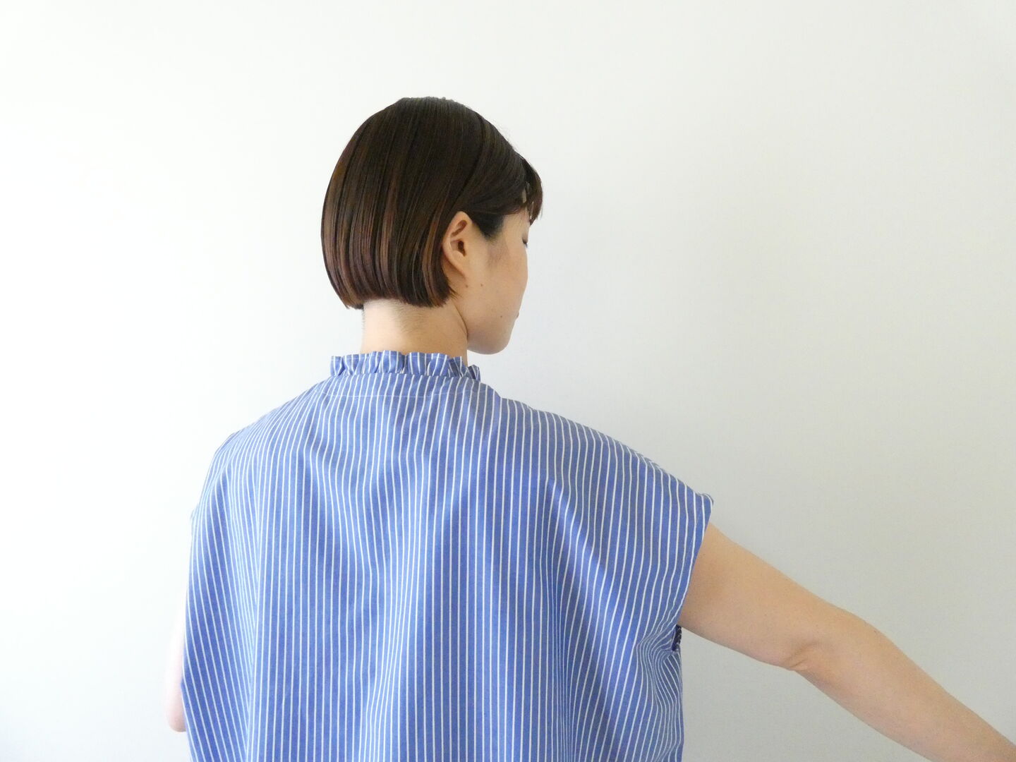 LinenYa(リネンヤ) コットンフリルブラウスの商品画像6