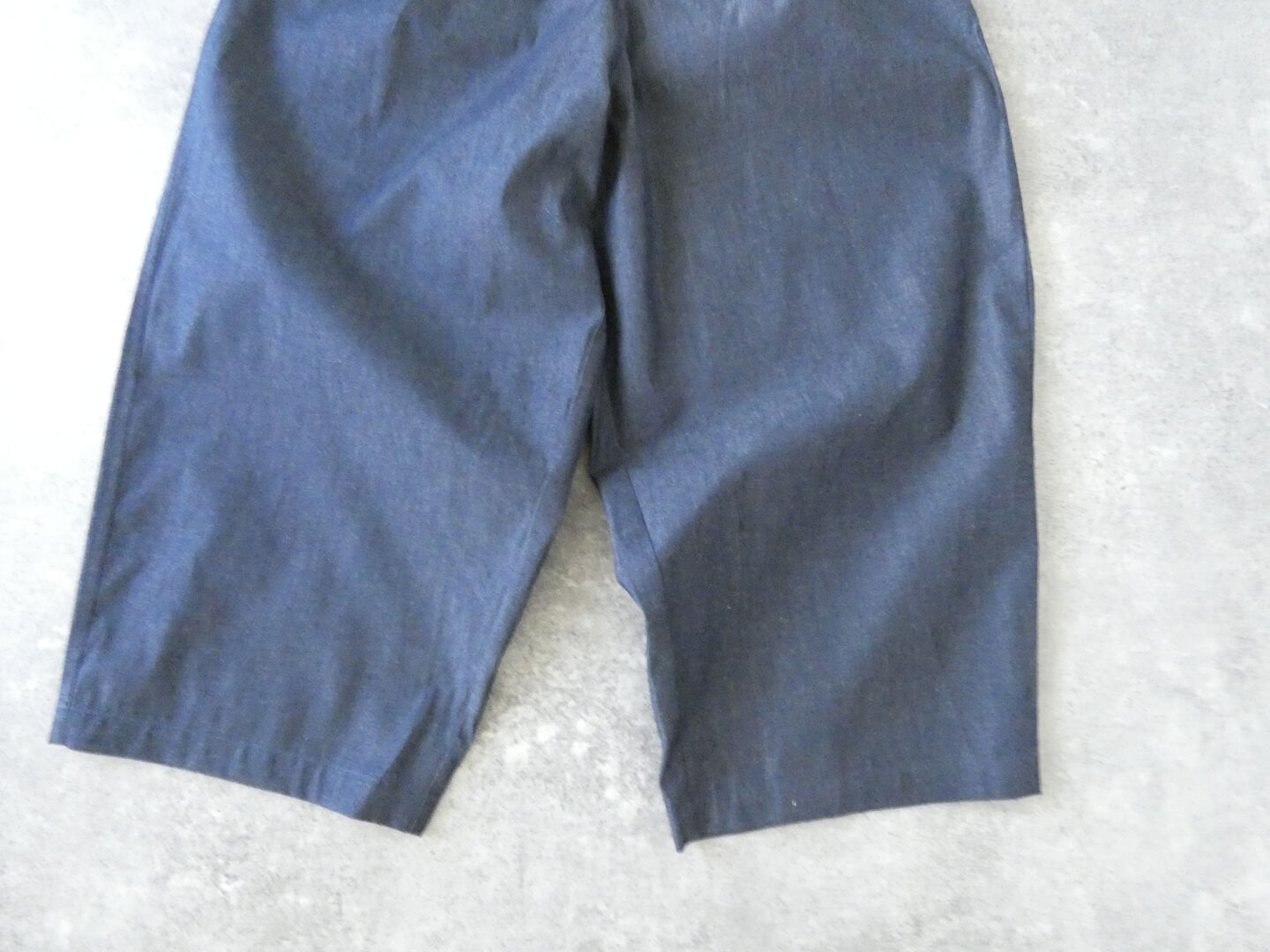 LinenYa(リネンヤ) 4.5ozデニムタックワイドパンツの商品画像27