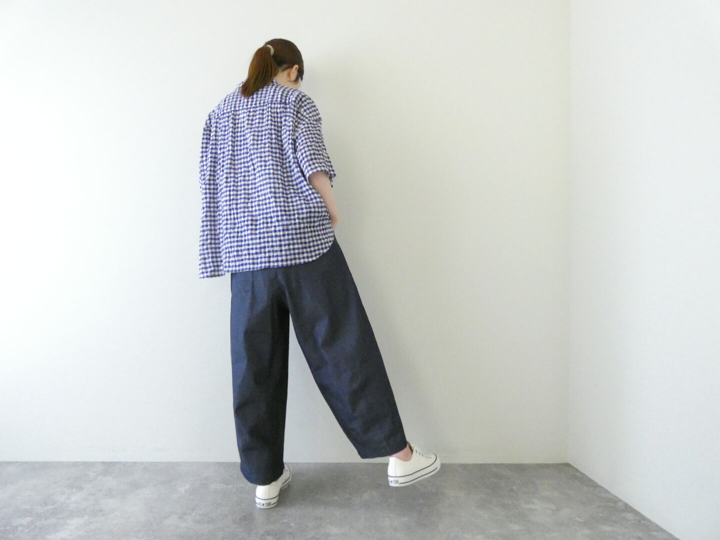 LinenYa(リネンヤ) 4.5ozデニムタックワイドパンツの商品画像7