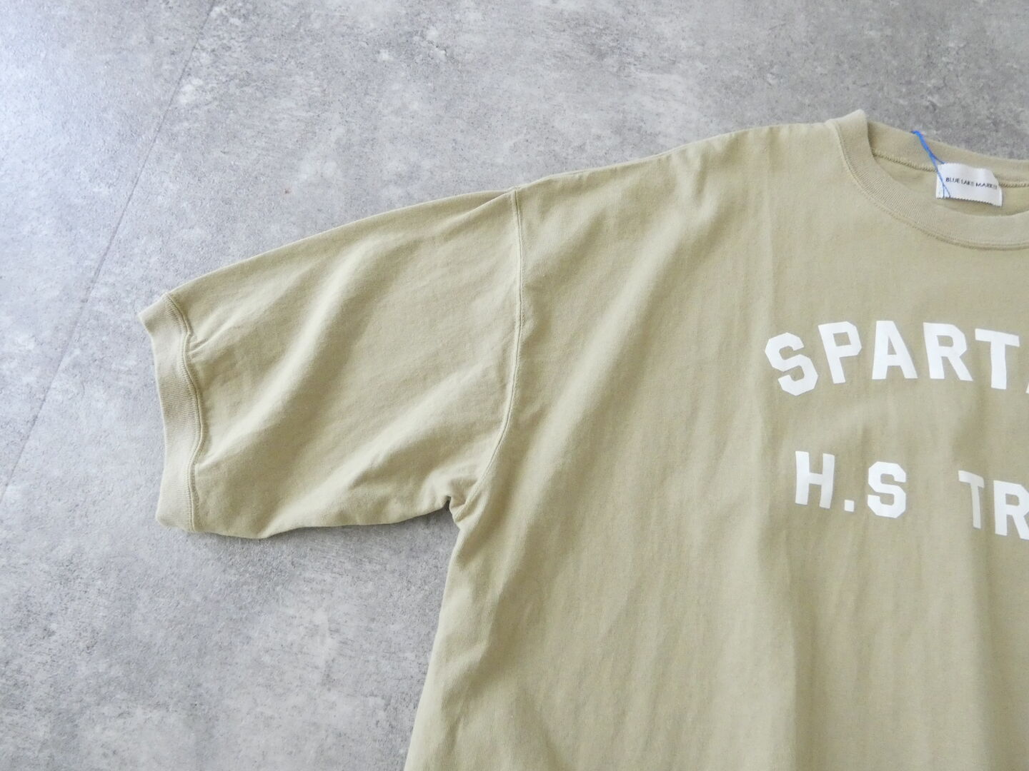 BLUE LAKE MARKET(ブルーレイクマーケット) ベーシックプリントプルオーバー「SPARTANS」の商品画像22