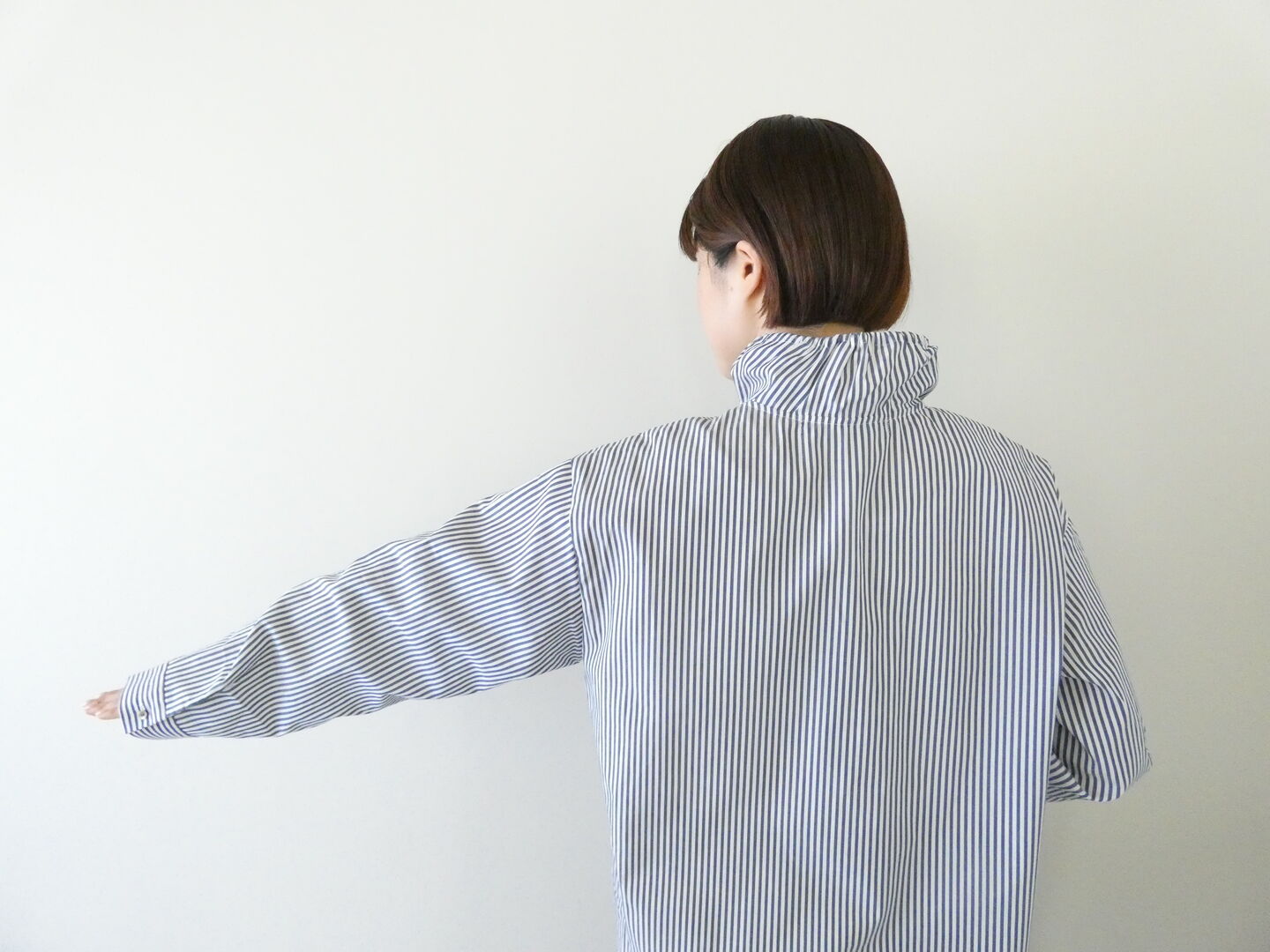 mizuiro ind(ミズイロインド) ストライプギャザーネックシャツの商品画像7