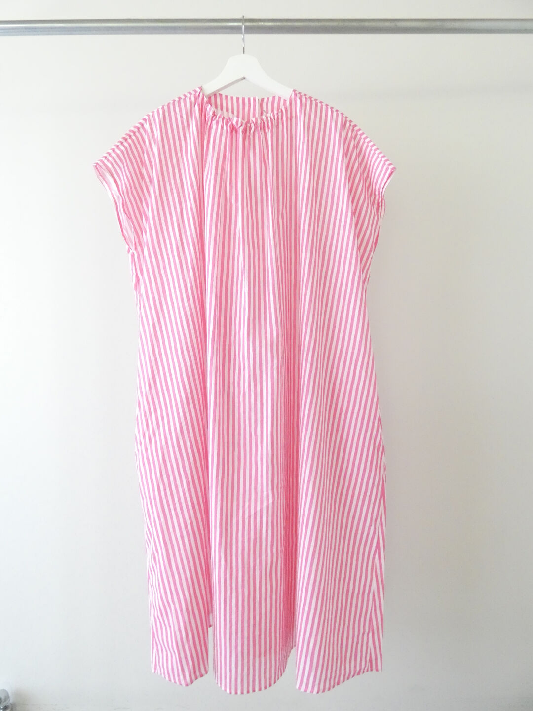 R&D.M.Co-(オールドマンズテーラー) CANDY STRIPE FRONT GATHER N/SLEEVE DRESSの商品画像10